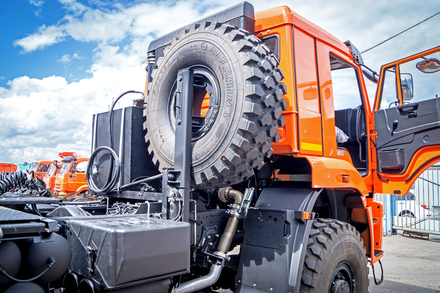 Держатель запасного колеса (ДЗП) КАМАЗ-65221